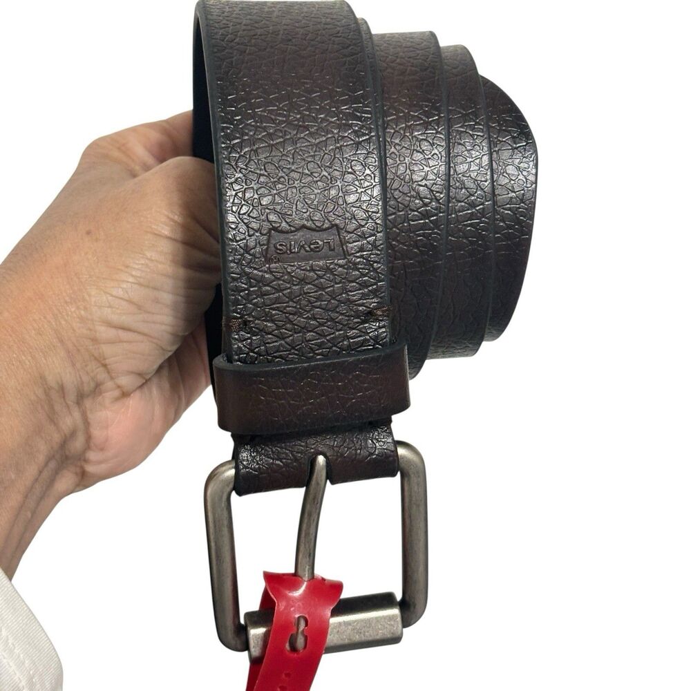 Levi's Brown Leather Textured Belt Sz L (38/40) Dress or Casual